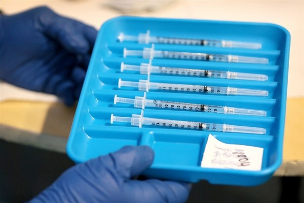 Liệu biến thể của SARS-CoV-2 có thể trở thành một chủng virus mới và như thế sẽ gây ra vấn đề gì? ảnh 2