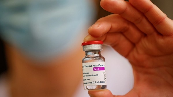 Đã tiêm vắc-xin phòng SARS-CoV-2 rồi mà nhiễm virus, liệu có thể lây cho người khác? ảnh 1
