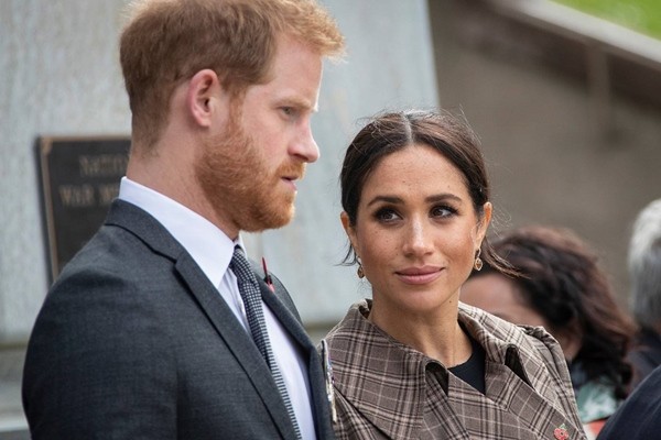 Meghan Markle bóc mẽ Hoàng gia Anh, nhưng đoán xem ai mới là người chịu tổn thất nhất? ảnh 3
