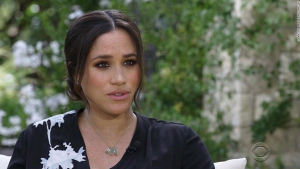 Meghan Markle bóc mẽ Hoàng gia Anh, nhưng đoán xem ai mới là người chịu tổn thất nhất? ảnh 1