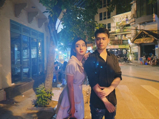 Hot girl xinh đẹp mà lận đận tình duyên: 'Tôi từng muốn bỏ hết vì yêu' ảnh 4