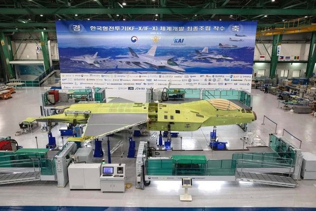 Tiêm kích tàng hình thế hệ 5 'siêu đắt đỏ' KF-X của Hàn Quốc có gì đặc biệt? ảnh 3