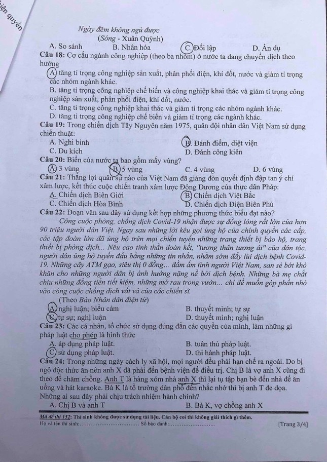 Thi năng khiếu của trường Báo: Nghĩa cử đẹp mùa dịch COVID-19 được đưa vào đề thi ảnh 4