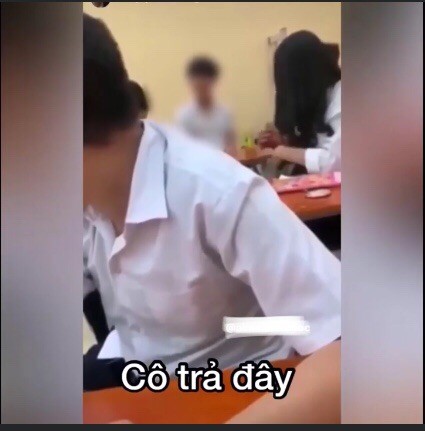 Bộ GD&ĐT đang phối hợp xác minh tính xác thực của clip “học sinh tát giáo viên” ảnh 1