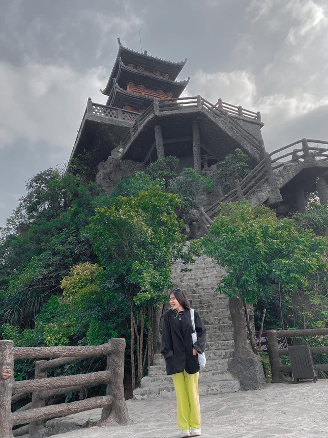 Du Xuân đầu năm tại ngôi chùa lớn nhất Việt Nam, phong cảnh yên bình và đẹp như một thước phim điện ảnh ảnh 7