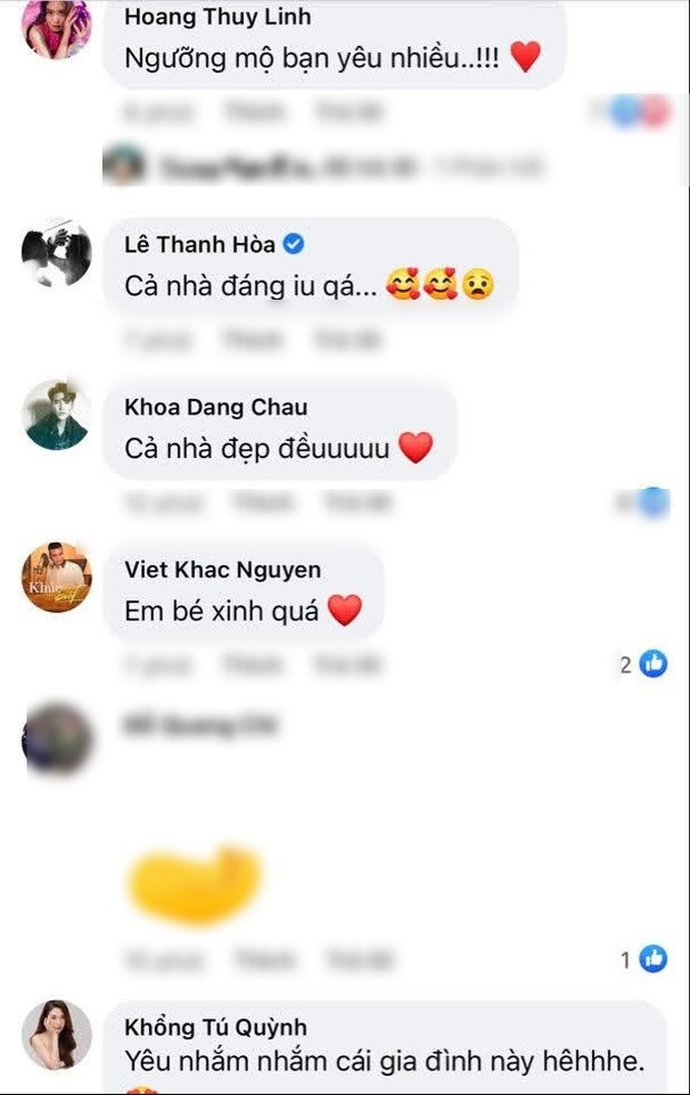Nhóc tì nhà sao Việt chiếm spotlight ba mẹ khi lộ diện khiến fan “rụng tim” ảnh 3