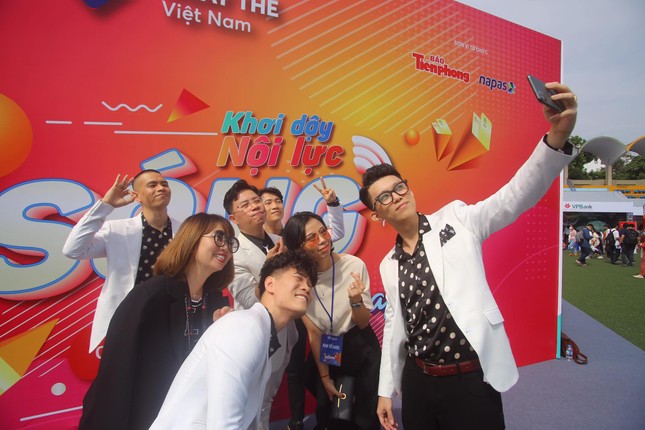 Tiết lộ điều đặc biệt về sân khấu Ngày Thẻ Việt Nam 2020 - Sóng Festival ảnh 8