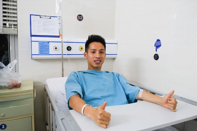 Lời nhắn nhủ của sao Việt tới cầu thủ Đỗ Hùng Dũng sau chấn thương kinh hoàng ảnh 4