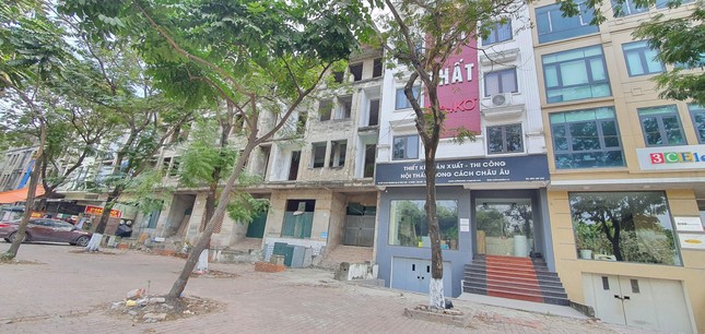 Qua thời 'gà đẻ trứng vàng', shophouse rơi vào cảnh ế ẩm, nhếch nhác ảnh 6