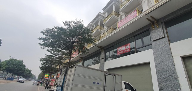 Qua thời 'gà đẻ trứng vàng', shophouse rơi vào cảnh ế ẩm, nhếch nhác ảnh 1