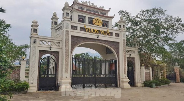 Phú Thọ yêu cầu không mở rộng quy hoạch dự án Vườn Vua sang đất nghĩa trang và khu dân cư ảnh 1