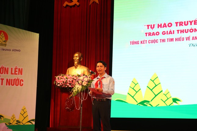 Trao giải thưởng Kim Đồng cho 62 cán bộ chỉ huy Đội xuất sắc ảnh 5