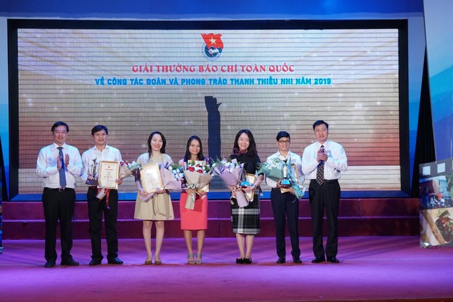 Báo Tiền Phong đoạt giải Nhất giải thưởng báo chí T.Ư Đoàn ảnh 3