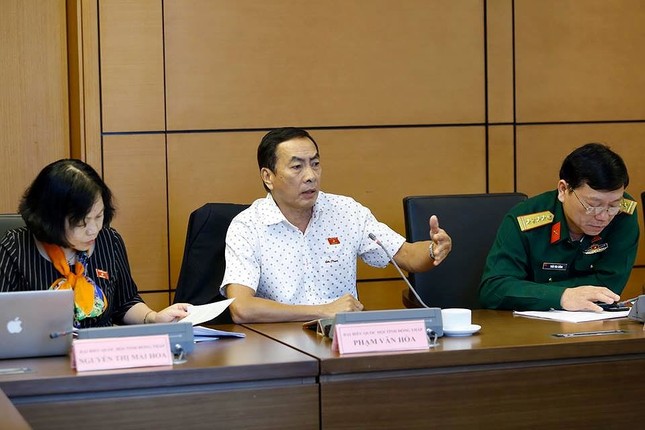 Đại biểu Quốc hội: SGK mới 'vuông vuông, tròn tròn' mà đã phức tạp ảnh 1