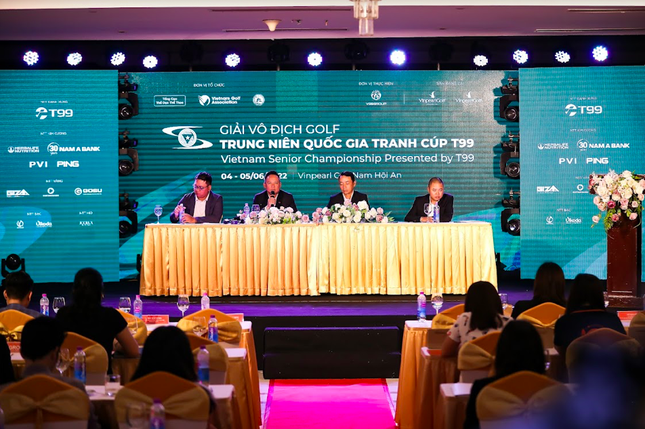 Khởi tranh giải Vô địch golf Trung niên Quốc gia 2022 ảnh 2