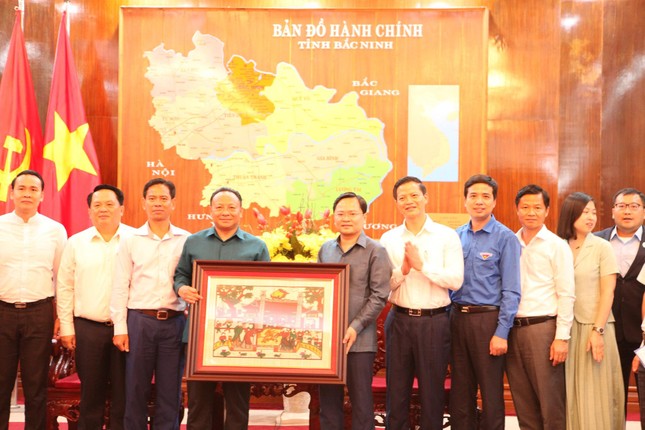 Đoàn đại biểu Trung ương Đoàn Thanh niên Lào thăm tỉnh Bắc Ninh ảnh 11