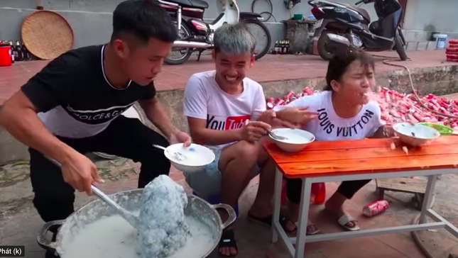 Sở TT&TT Bắc Giang vào cuộc vụ con trai bà Tân Vlog đăng clip trộm tiền heo đất ảnh 2