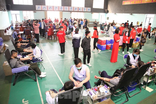 Sôi nổi ngày hội Chủ nhật Đỏ tại Bắc Giang ảnh 7
