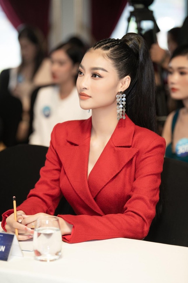 Miss World Vietnam: Top 16 phần thi phụ đầu tiên, nhiều cô gái thể hiện ngoại ngữ cực đỉnh ảnh 8