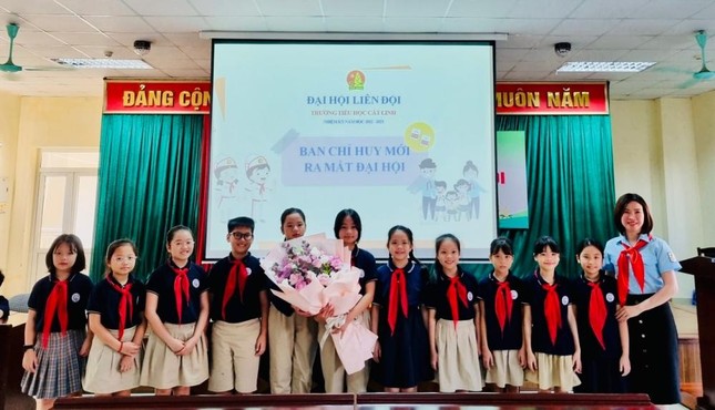 Hà Nội: Tween Tiểu học Cát Linh tổ chức Đại hội Liên đội vừa trang trọng vừa ý nghĩa ảnh 9