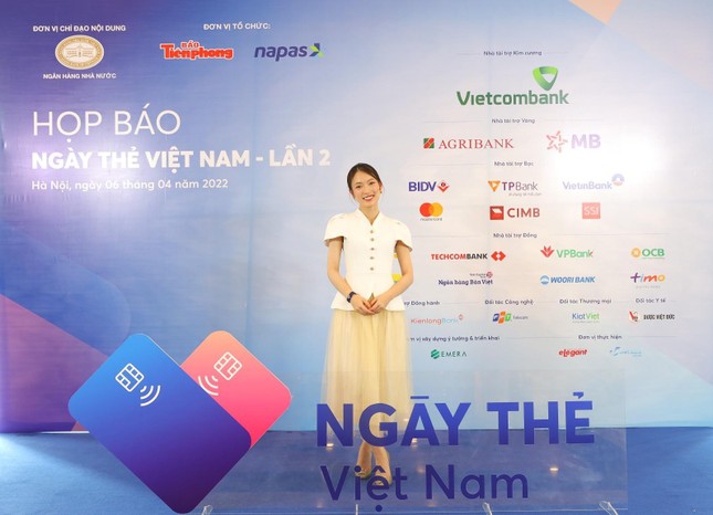 Ngày Thẻ Việt Nam 2022: MC Olympia Khánh Vy dẫn đầu xu hướng thanh toán không tiền mặt ảnh 3