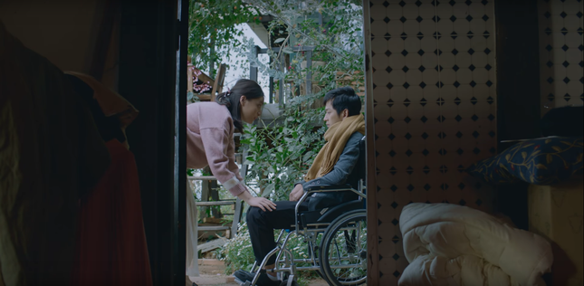 Nguyên Hà làm bà mối se duyên cho tình yêu của thầy Ngạn - cô Hồng trong MV mới ảnh 4