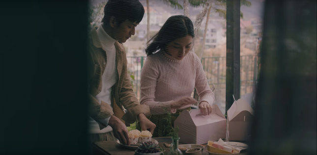 Nguyên Hà làm bà mối se duyên cho tình yêu của thầy Ngạn - cô Hồng trong MV mới ảnh 1