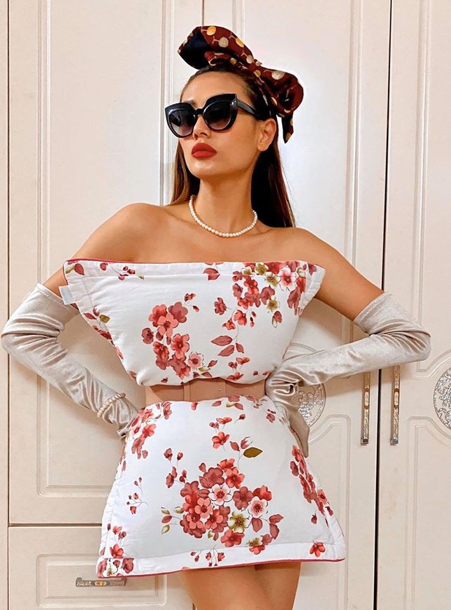 Sao Việt mùa cách ly: Bảo Anh khoe “boss” trăm triệu, nhưng lạ nhất vẫn là Lâm Khánh Chi ảnh 5