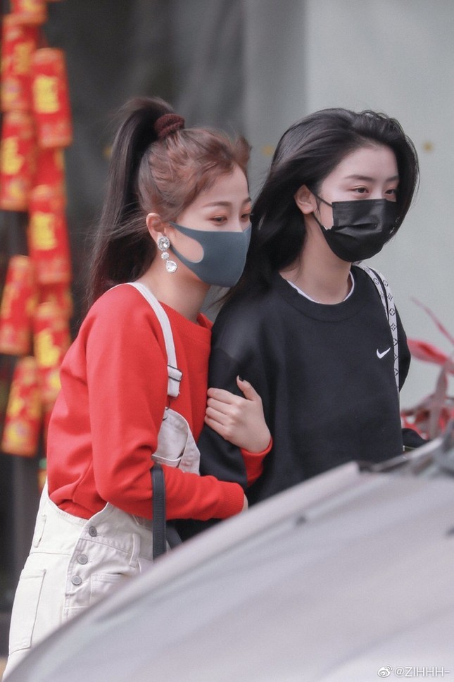 Cẩm nang “Thanh Xuân Có Bạn 2”: Những đôi bạn khiến hội shipper “thiếu nghị lực” (pt.1) ảnh 1