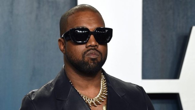 Kanye West bất ngờ “bẻ cua” làm hòa với Taylor Swift, chuyện gì đang xảy ra vậy? ảnh 1