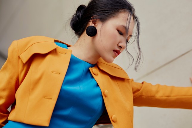 “Nhật ký âm nhạc” gối đầu dành cho hội-yêu-mưa Sài Gòn gọi tên Nguyên Hà ảnh 2
