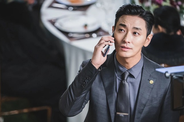 Baeksang 2020: Góp mặt trong nhiều đề cử, liệu Joo Ji Hoon có được gọi tên? ảnh 3