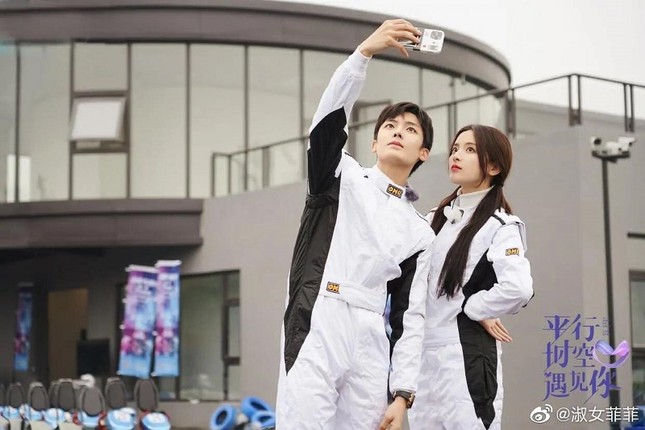 Hầu Minh Hạo - Dương Siêu Việt bỗng được fan nhiệt liệt “đẩy thuyền” vì quá ngọt ngào ảnh 2