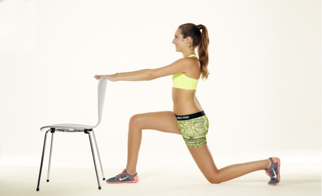 Phòng tập cũng phải đóng cửa, bọn mình cùng tập gym tại nhà thôi nào! ảnh 6