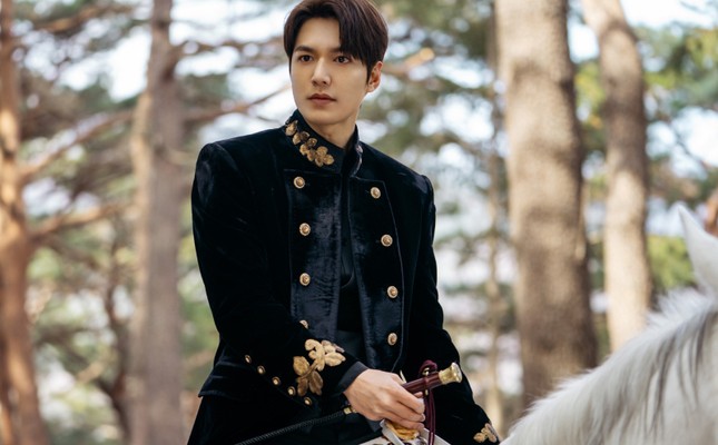 Lee Min Ho: "Chương 2 trong sự nghiệp diễn xuất của tôi vừa mới bắt đầu!" ảnh 2