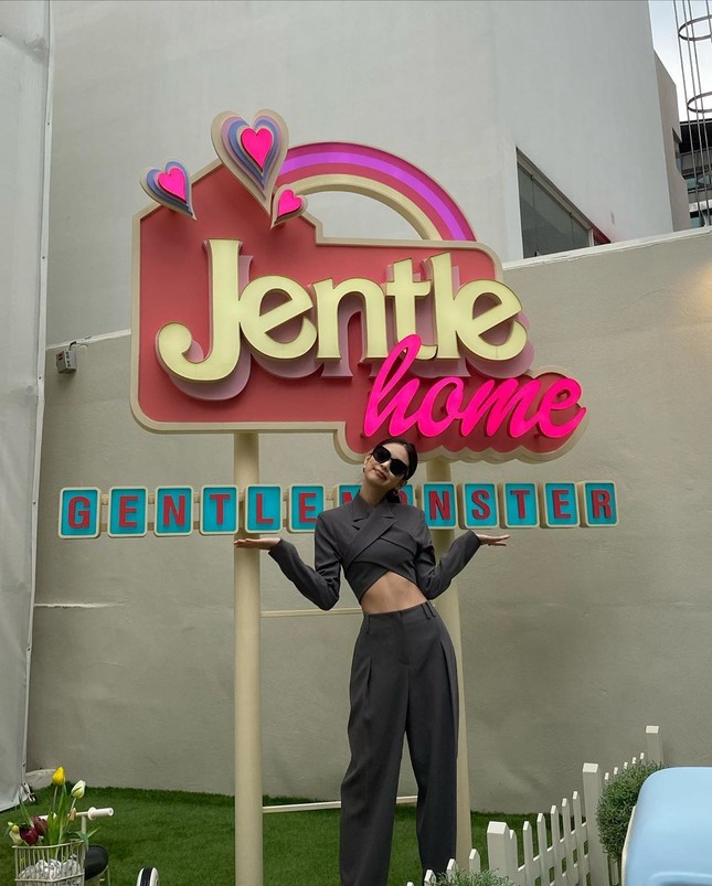 Jentle Home của Jennie chính thức mở cửa, phong cách đúng như ngôi nhà búp bê xinh xắn ảnh 3