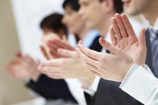 Không phải ai cũng biết cách chấp nhận một lời khen đúng cách, bạn thì sao? ảnh 3