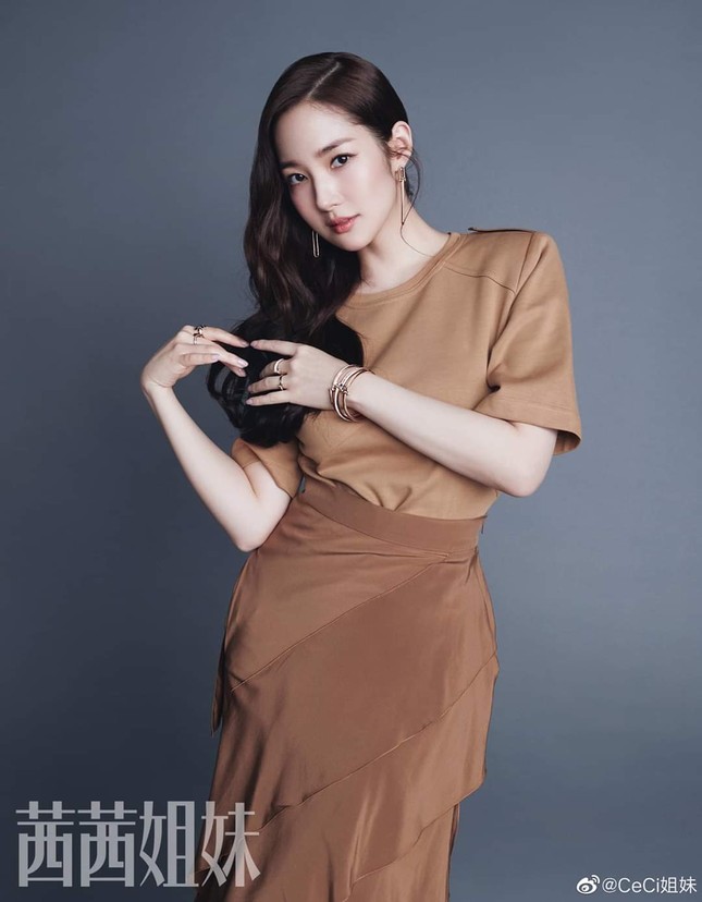 Park Min Young khoe nhan sắc sang chảnh, xứng danh “nữ thần” trong làng phẫu thuật thẩm mỹ ảnh 5