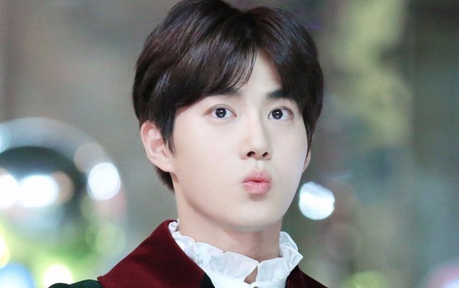 Hãy nhìn thật kỹ bức ảnh này, trong 10 giây bạn có đoán ra được đây là idol nào không? ảnh 2