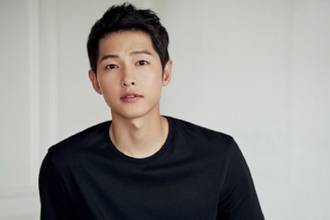 Song Joong Ki lộ chuyện hẹn hò, tin đồn thất thiệt hay chỉ là chiêu quảng bá phim mới? ảnh 1
