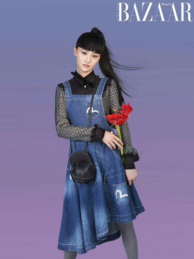 Trịnh Sảng bất ngờ lên bìa Harper's Bazaar Việt, chuyện thật hay trò đùa của photoshop? ảnh 2