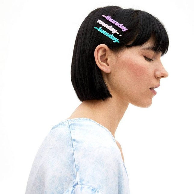 Phụ kiện cho tóc cực lạ, "con cưng" của các stylist trong những shoot hình thời trang ảnh 4