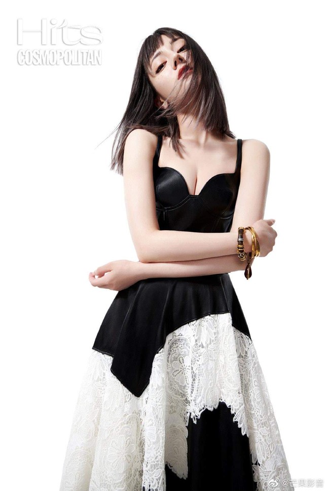 Địch Lệ Nhiệt Ba khoe nhan sắc đáng yêu như búp bê trên tạp chí COSMO Hits ảnh 5