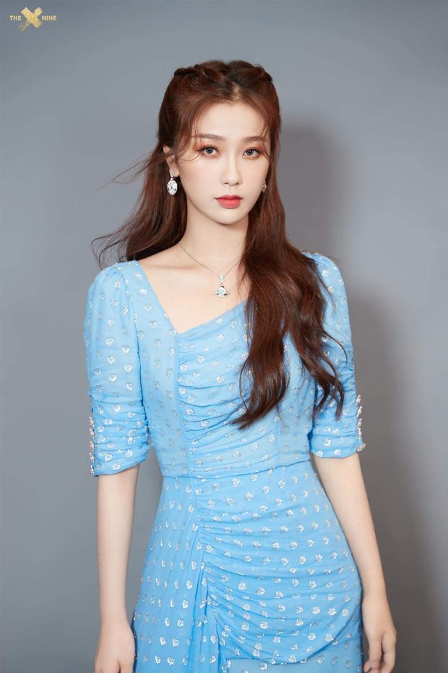 THE9 cực xinh, lên No.1 hot search ngay sau buổi công bố show thực tế mới của nhóm ảnh 2