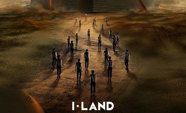 Sau khi phát sóng tập có BTS, I-LAND thông báo có nhân viên nhiễm COVID-19 ảnh 1