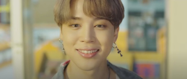 Teaser MV “Dynamite” của BTS ẩn chứa nhiều thông điệp thú vị, từng chi tiết đều có ý nghĩa ảnh 11