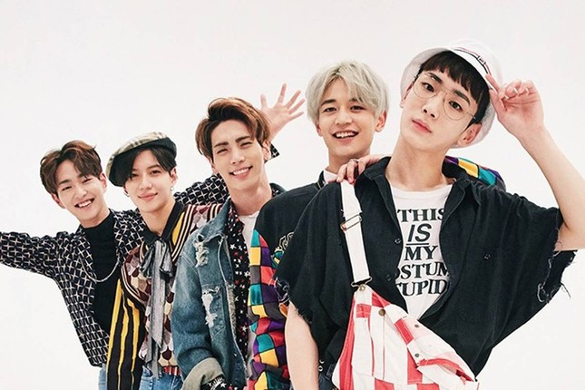 Thật may khi BLACKPINK, EXO, SNSD đã không debut với những cái tên kỳ quái này ảnh 6