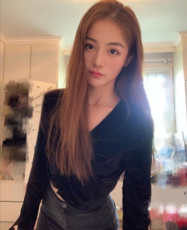 Diễn viên đóng thế Lưu Diệc Phi trong “Mulan” bất ngờ được netizen Trung hết lời khen ngợi ảnh 4