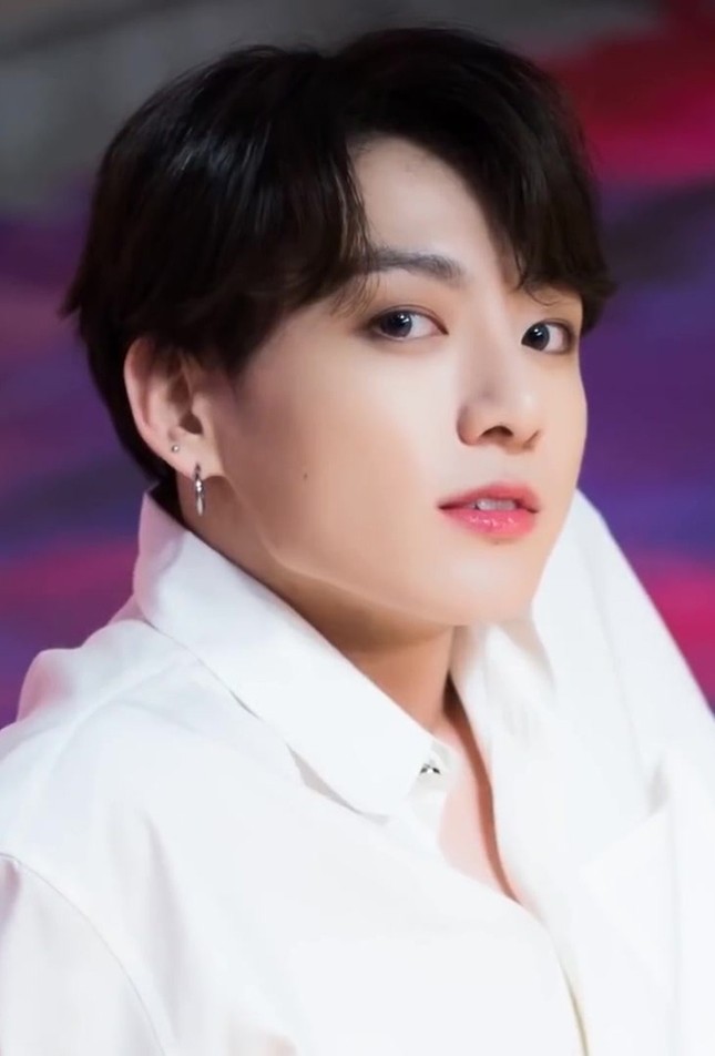 Top 10 Sao Nam Hấp Dẫn Nhất Châu Á 2020: Cực bất ngờ, chỉ có duy nhất 1 thành viên BTS! ảnh 5