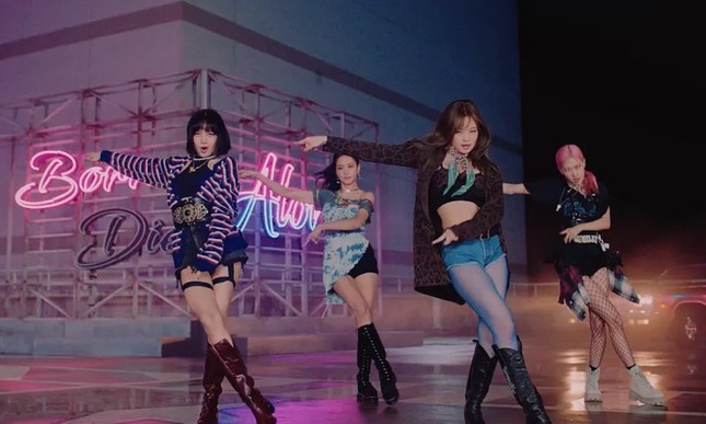 Fan Jisoo “thở dài ngao ngán” khi nhìn biểu đồ chia line trong The Album của BLACKPINK ảnh 1